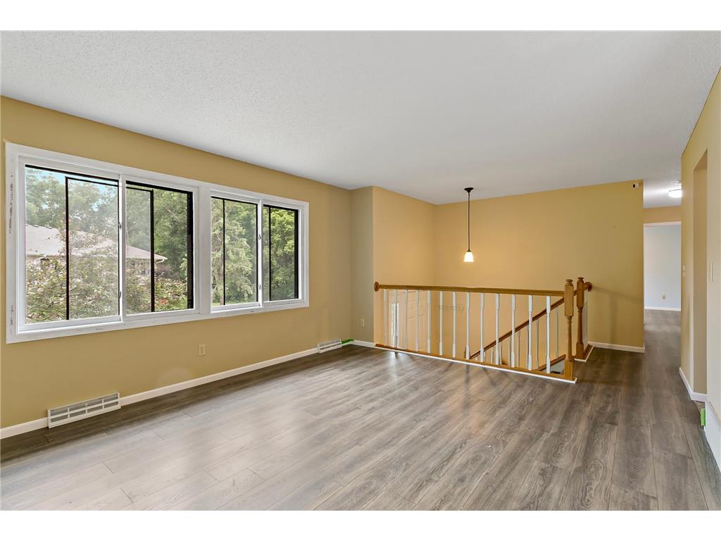 9400 Van Buren Street NE Blaine MN 55434 6361451 image1