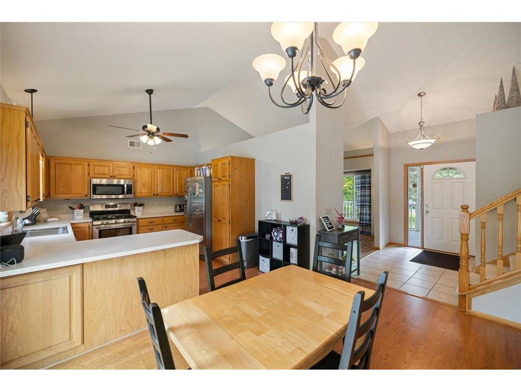9408 Jennifer Court Chisago City MN 55013 - Green 7086201 image10