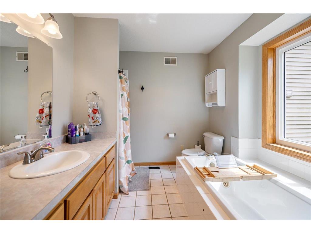 9408 Jennifer Court Chisago City MN 55013 - Green 7086201 image29