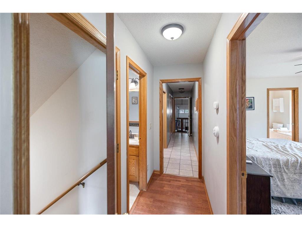9408 Jennifer Court Chisago City MN 55013 - Green 7086201 image36