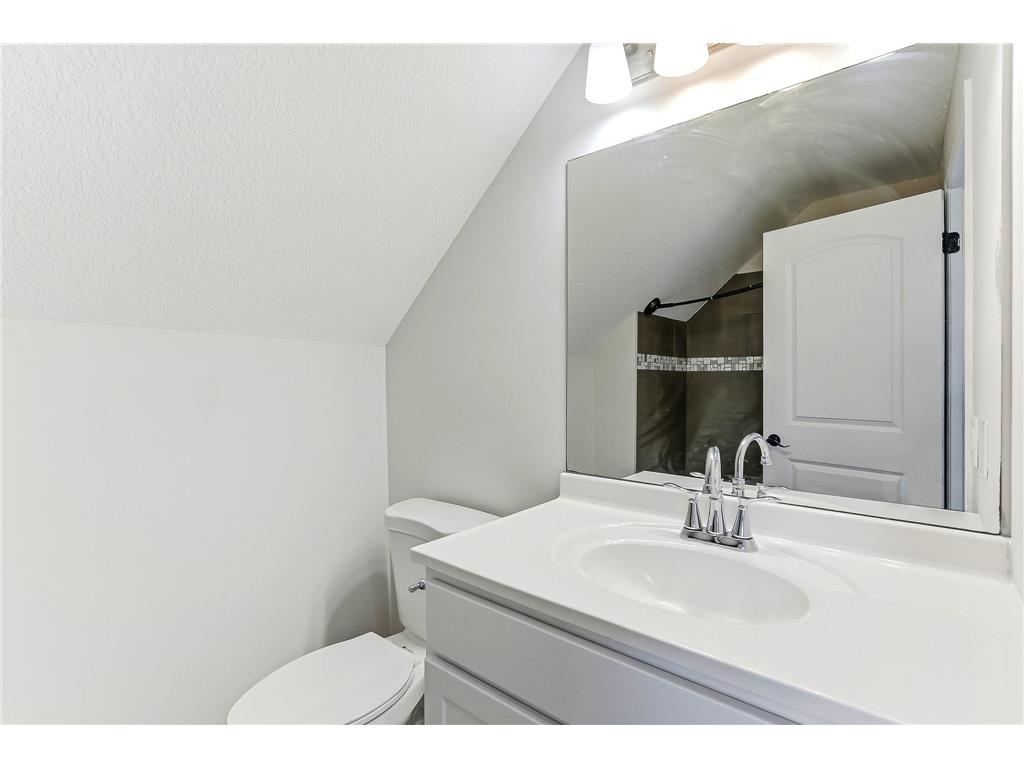 941 Cypress Street Saint Paul MN 55106 7110978 image14