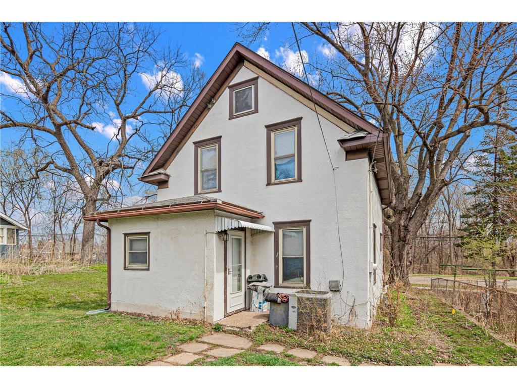 941 Frank Street Saint Paul MN 55106 7057067 image25