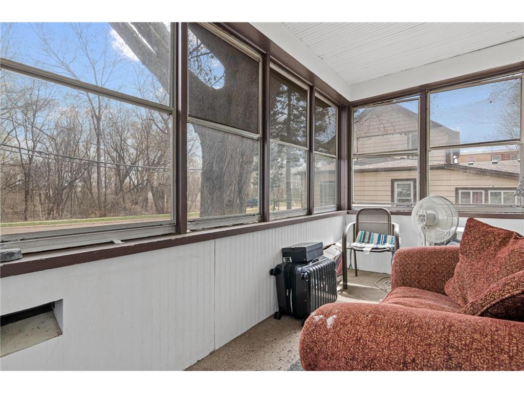 941 Frank Street Saint Paul MN 55106 7057067 image4