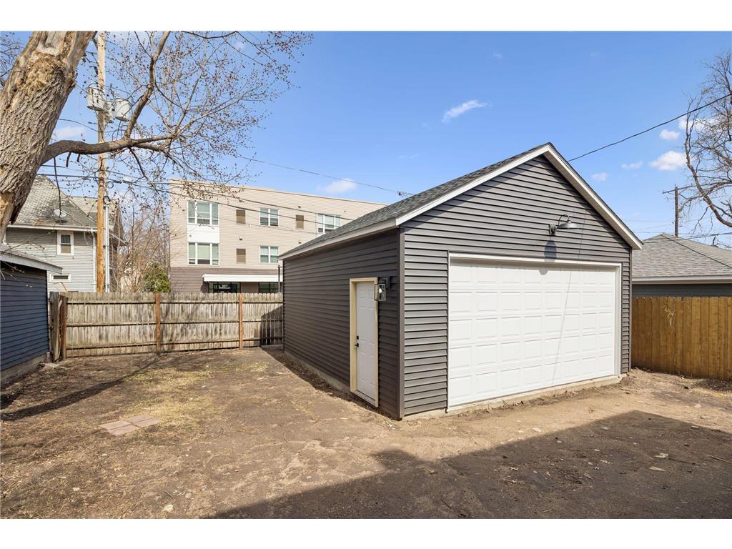 941 Hague Avenue Saint Paul MN 55104 7051307 image38
