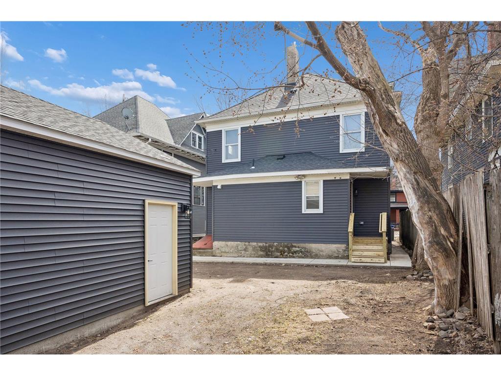 941 Hague Avenue Saint Paul MN 55104 7051307 image40