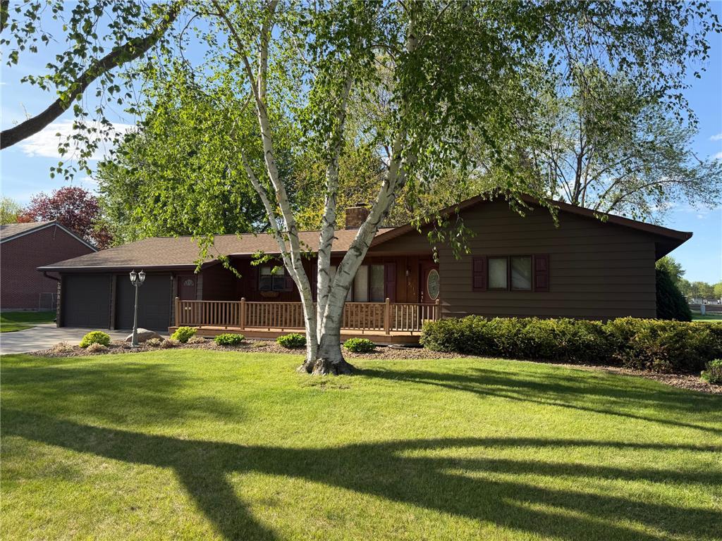 941 Mary Avenue Willmar MN 56201 6823175 image1
