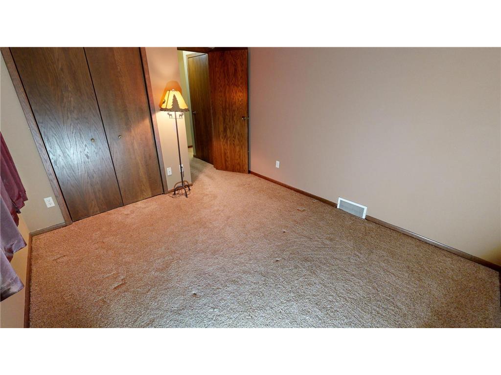 941 Mary Avenue Willmar MN 56201 6823175 image32