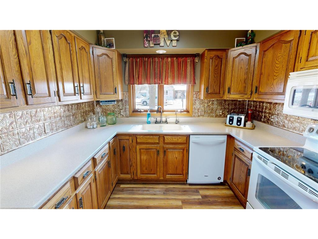 941 Mary Avenue Willmar MN 56201 6823175 image6