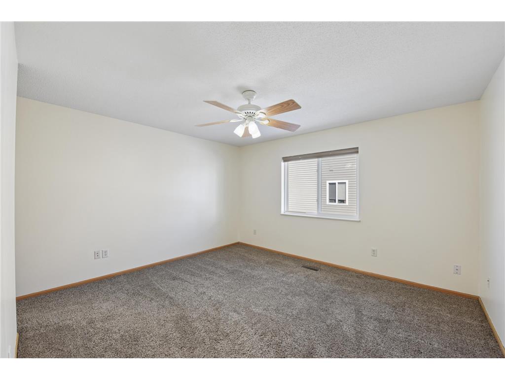 941 W Edge Place #14 New Richmond WI 54017 7026294 image10