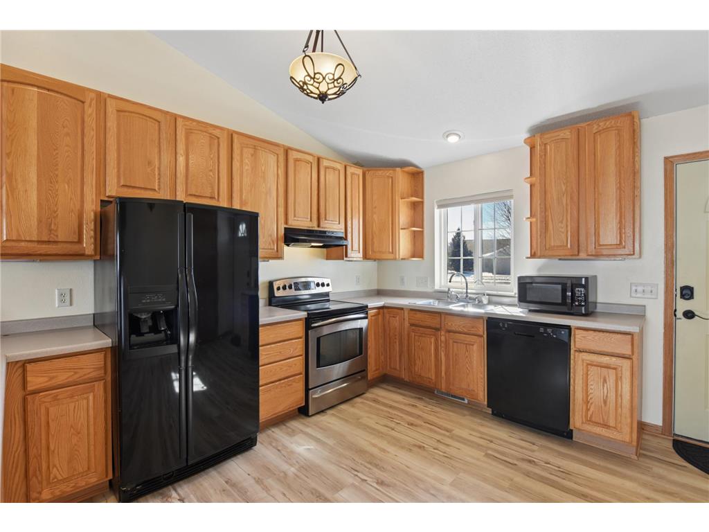 941 W Edge Place #14 New Richmond WI 54017 7026294 image3