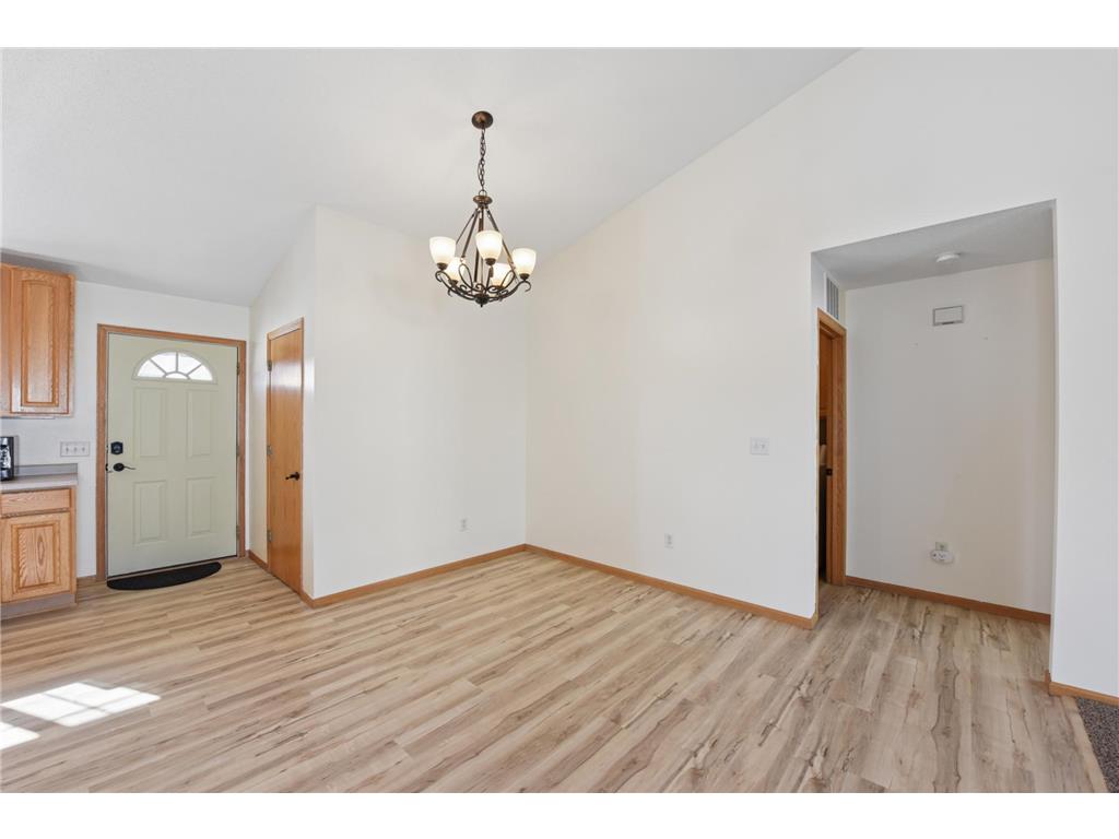 941 W Edge Place #14 New Richmond WI 54017 7026294 image9