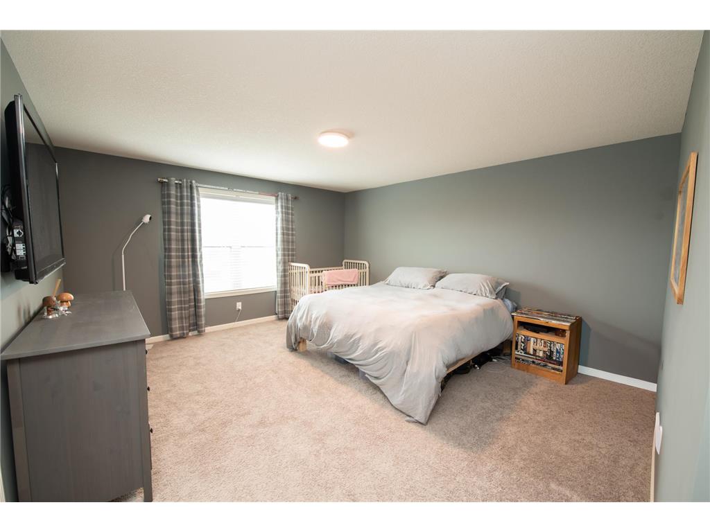 9415 Toledo Lane N Brooklyn Park MN 55443 7078309 image14