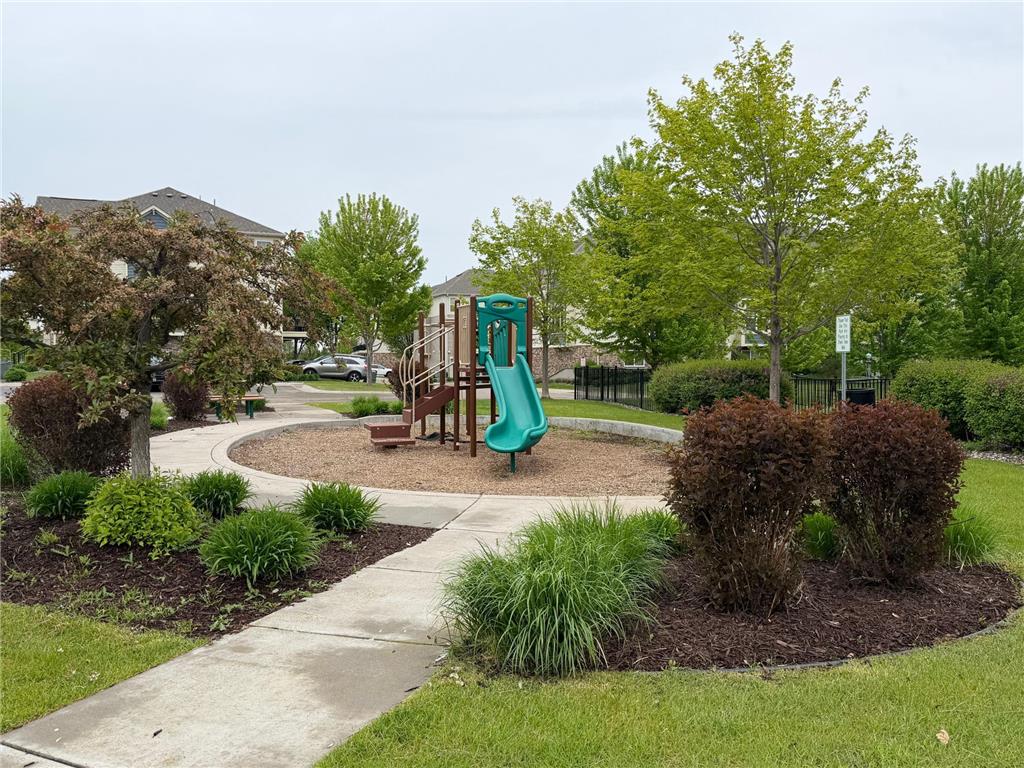 9415 Toledo Lane N Brooklyn Park MN 55443 7078309 image25