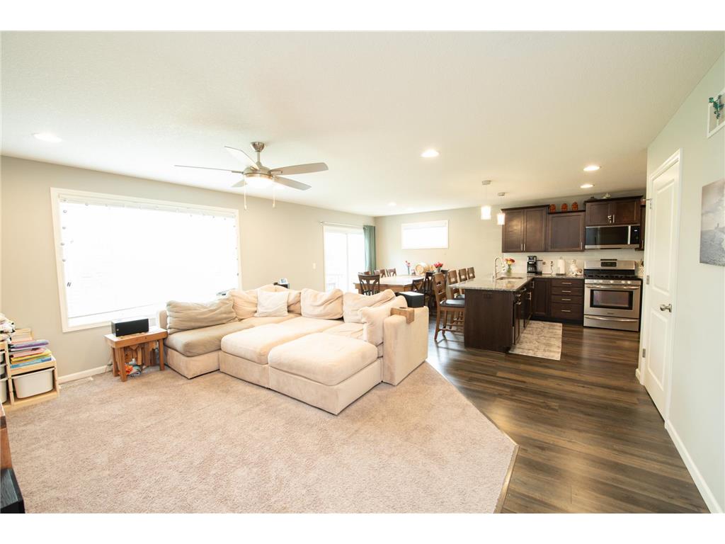 9415 Toledo Lane N Brooklyn Park MN 55443 7078309 image4