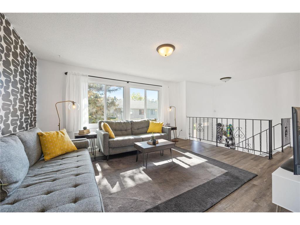 9416 Van Buren Street NE Blaine MN 55434 6447302 image1