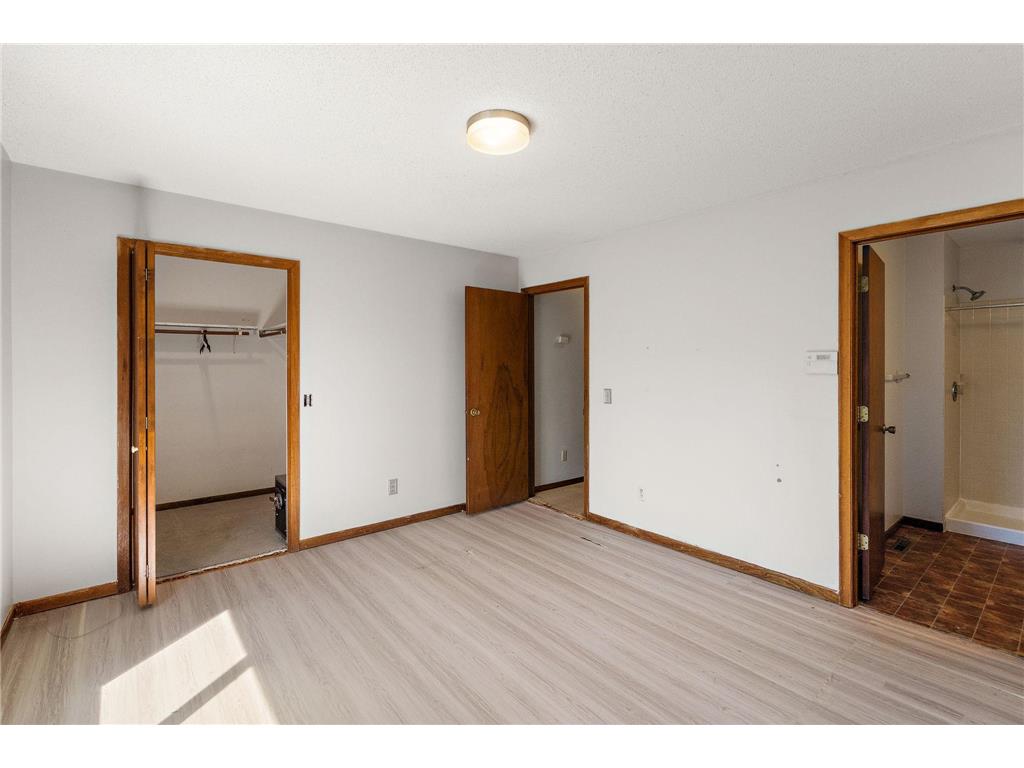 9419 James Avenue N Brooklyn Park MN 55444 7019359 image16
