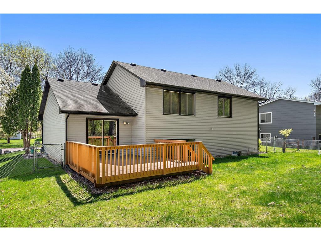 9419 James Avenue N Brooklyn Park MN 55444 7019359 image29