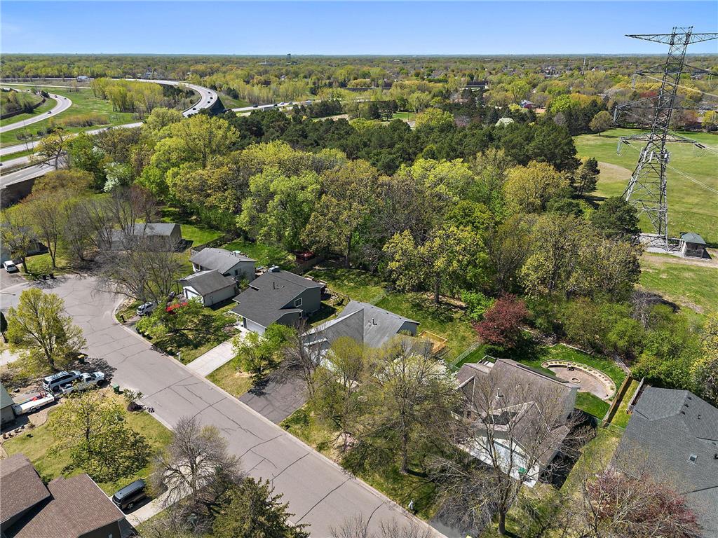 9419 James Avenue N Brooklyn Park MN 55444 7019359 image5