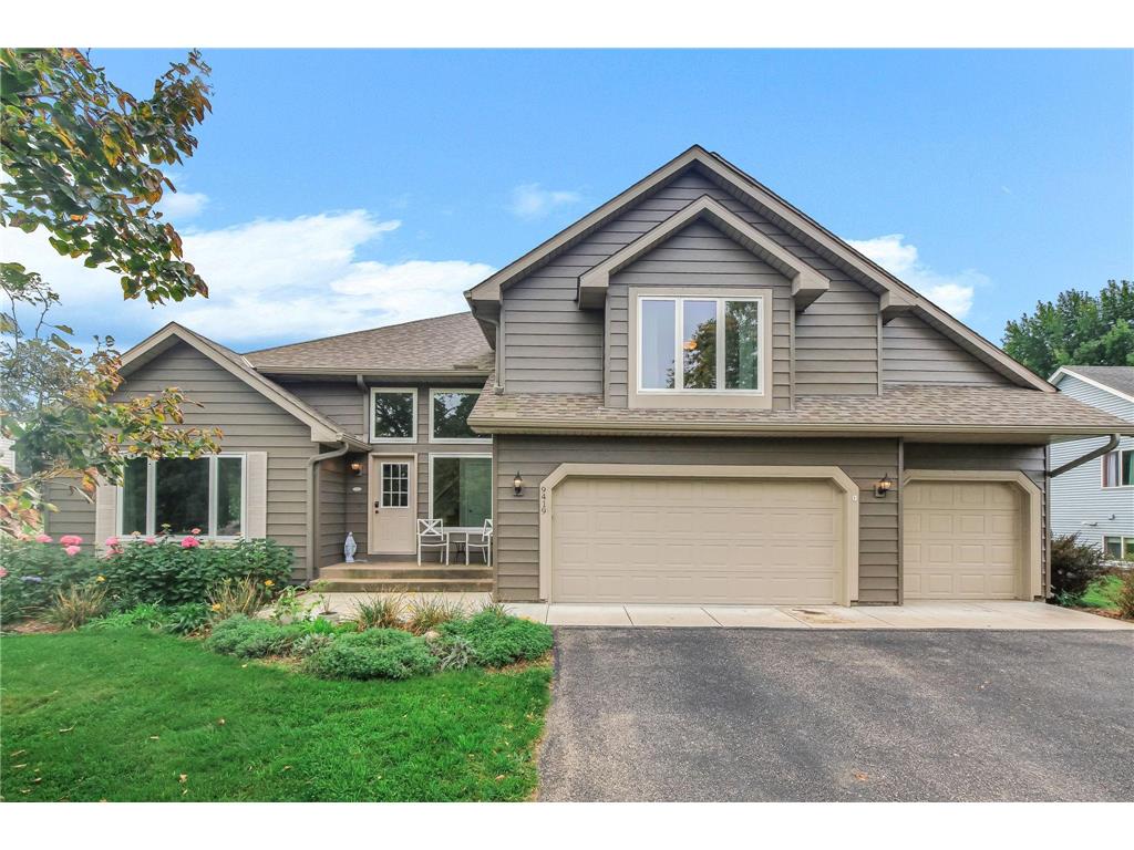 9419 Mcintosh Road Woodbury MN 55125 6795229 image1