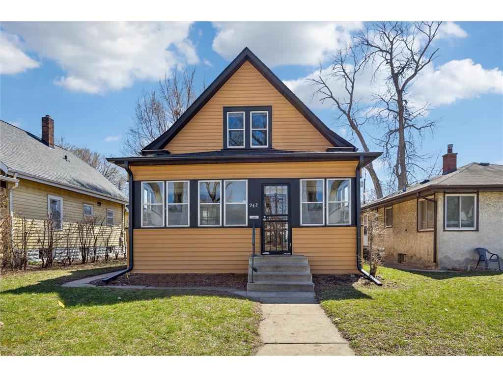 942 Central Avenue W Saint Paul MN 55104 6518637 image1