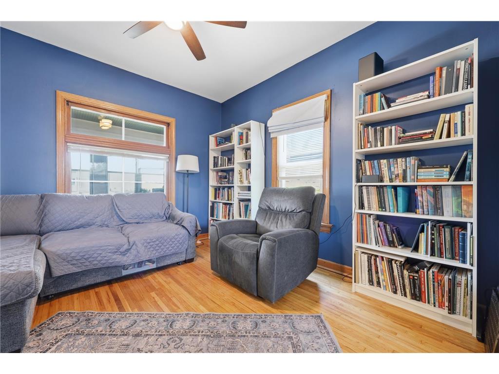 942 Central Avenue W Saint Paul MN 55104 7078479 image13