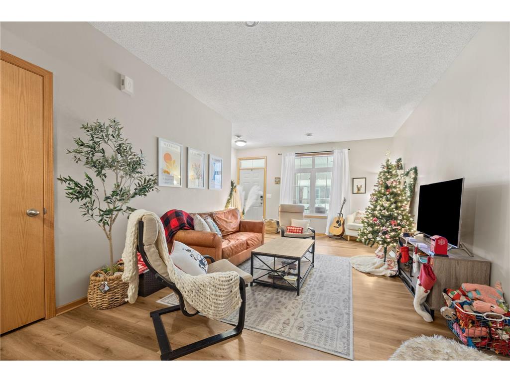 942 Crossings Way Delano MN 55328 6825778 image6