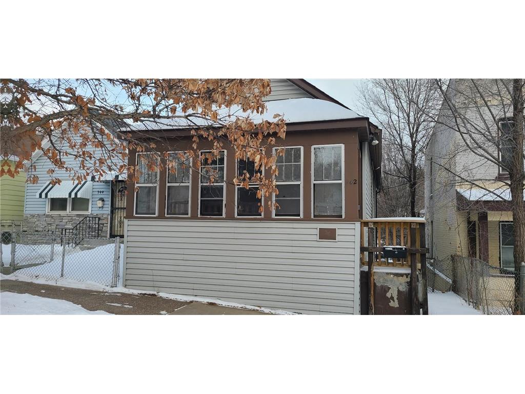 942 Galtier Street, Saint Paul, MN 55117 MLS 6312582 Edina Realty