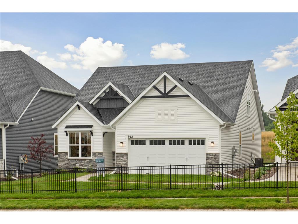 942 Goldfinch Street Chaska MN 55318 6614441 image1