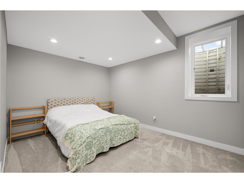 9420 Fallgold Parkway N Brooklyn Park MN 55443 7073239 image33