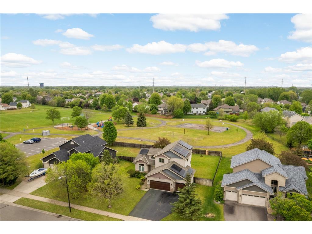 9420 Fallgold Parkway N Brooklyn Park MN 55443 7073239 image39