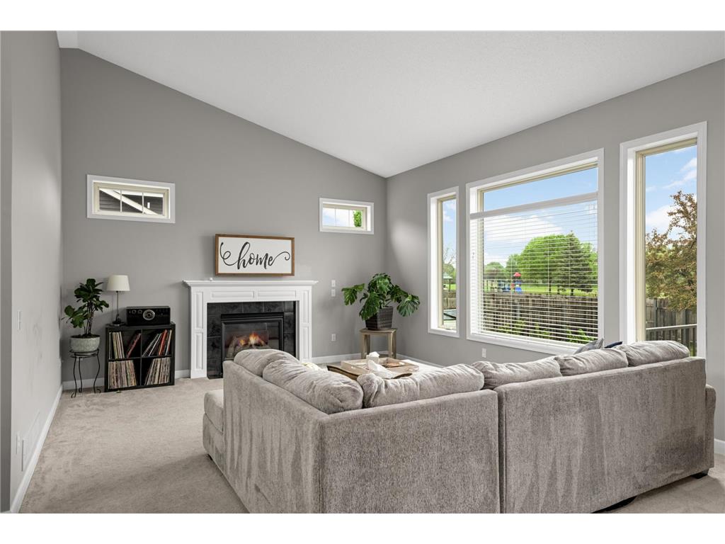9420 Fallgold Parkway N Brooklyn Park MN 55443 7073239 image9