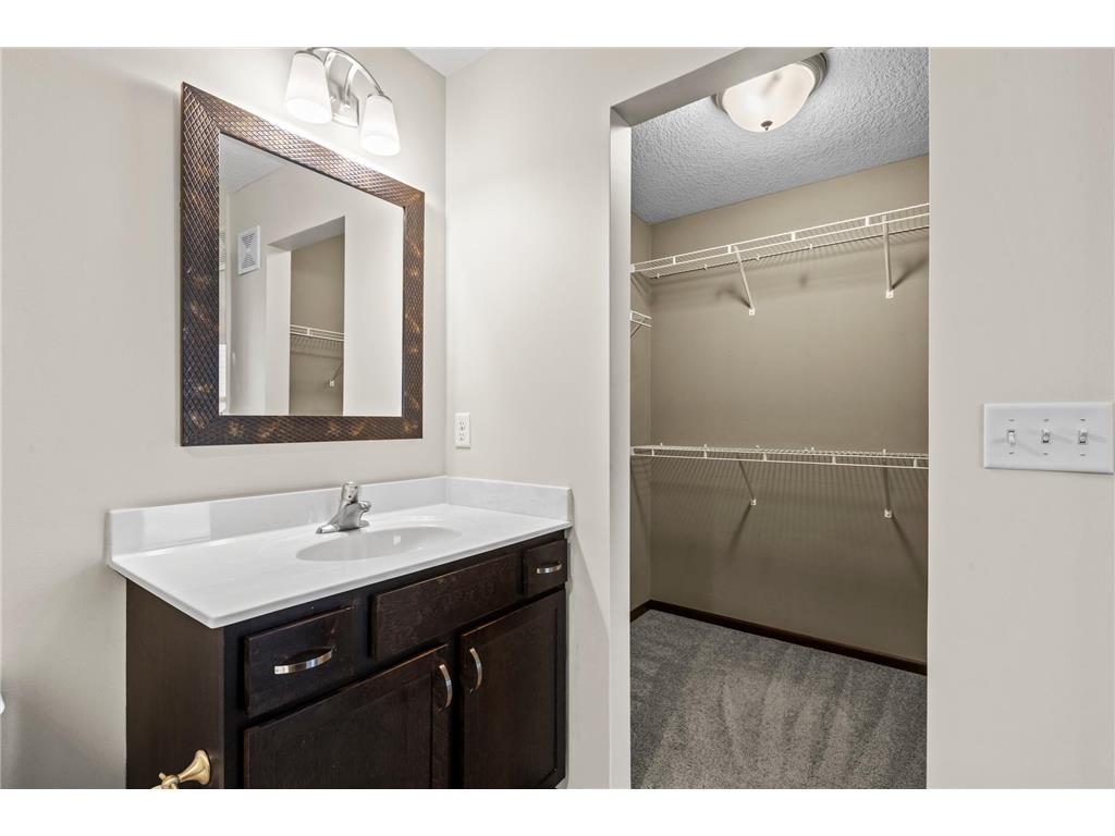 9420 Toledo Lane N Brooklyn Park MN 55443 7081980 image20