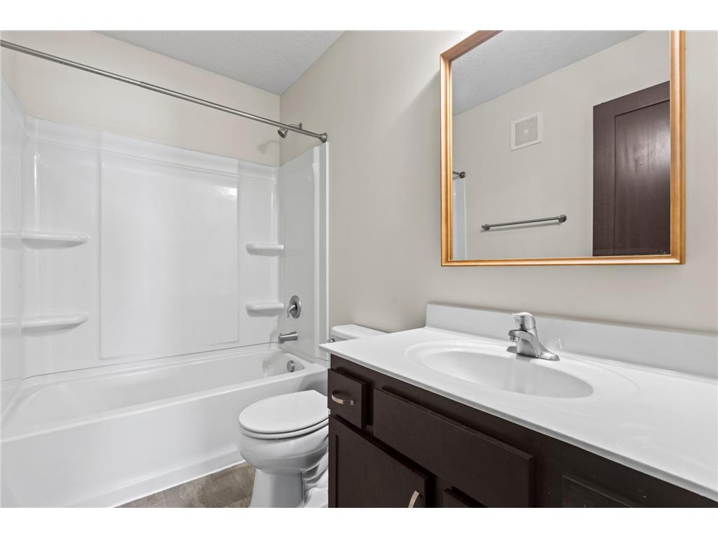 9420 Toledo Lane N Brooklyn Park MN 55443 7081980 image26