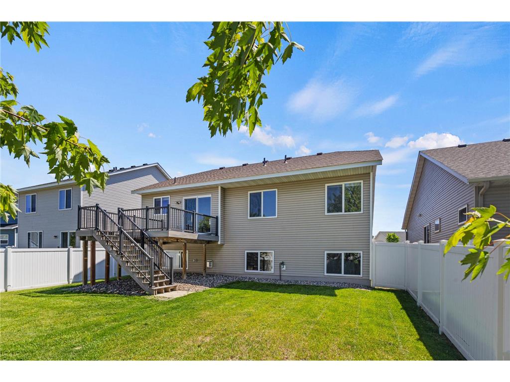9420 Toledo Lane N Brooklyn Park MN 55443 7081980 image39