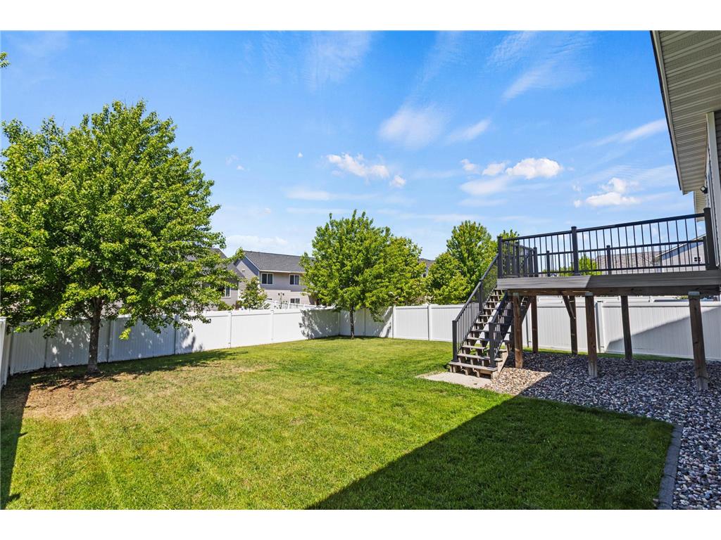 9420 Toledo Lane N Brooklyn Park MN 55443 7081980 image40