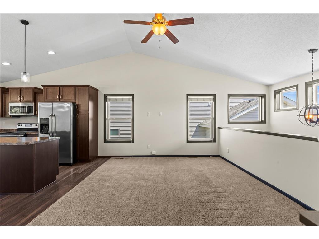 9420 Toledo Lane N Brooklyn Park MN 55443 7081980 image6