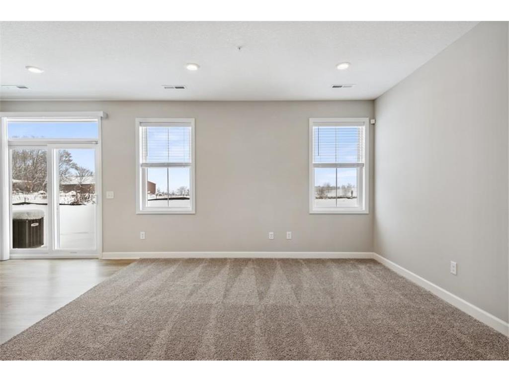 9422 4th Street N Lake Elmo MN 55042 7083224 image16