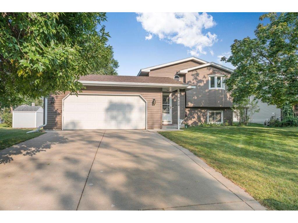 9424 James Avenue N Brooklyn Park MN 55444 6602636 image1