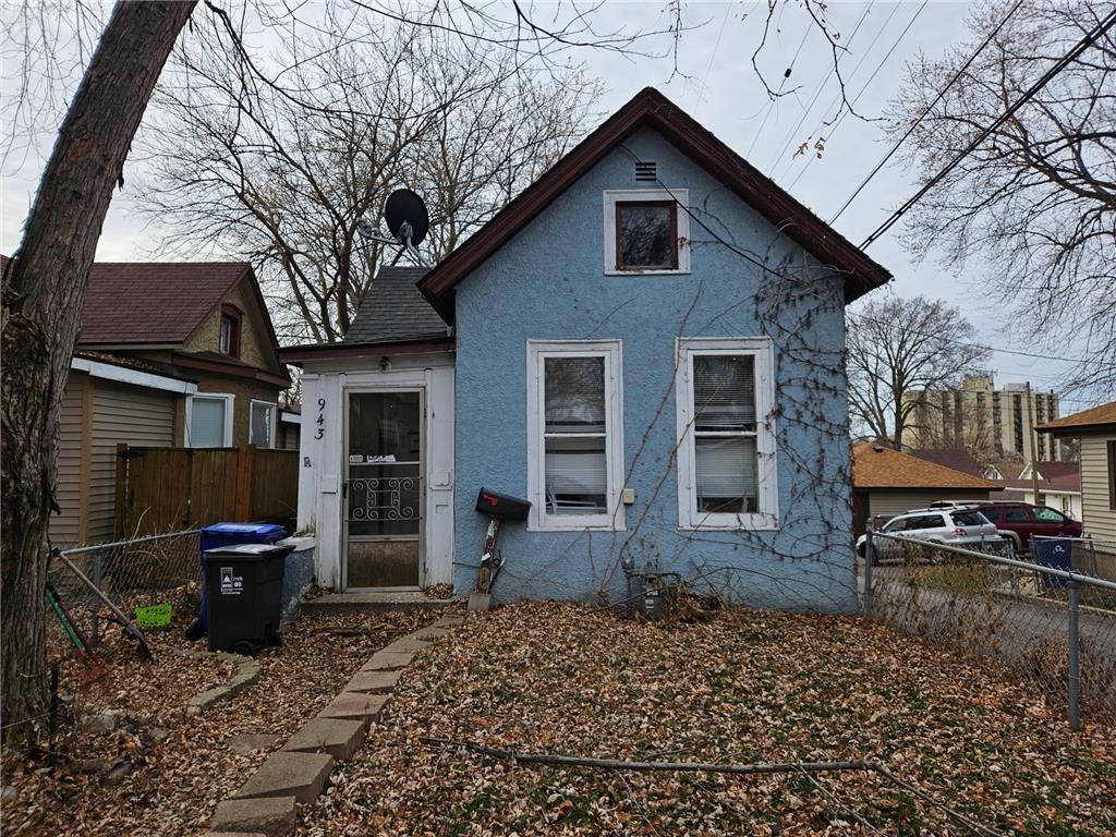 943 Greenbrier Street Saint Paul MN 55106 6471858 image1