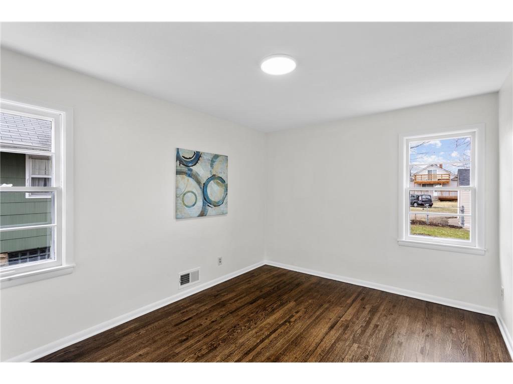 943 Scheffer Avenue Saint Paul MN 55102 7045405 image10