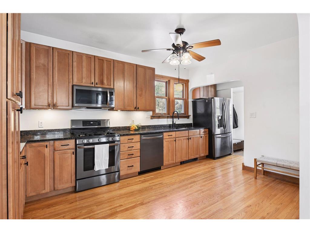 943 Wakefield Avenue Saint Paul MN 55106 7041200 image16