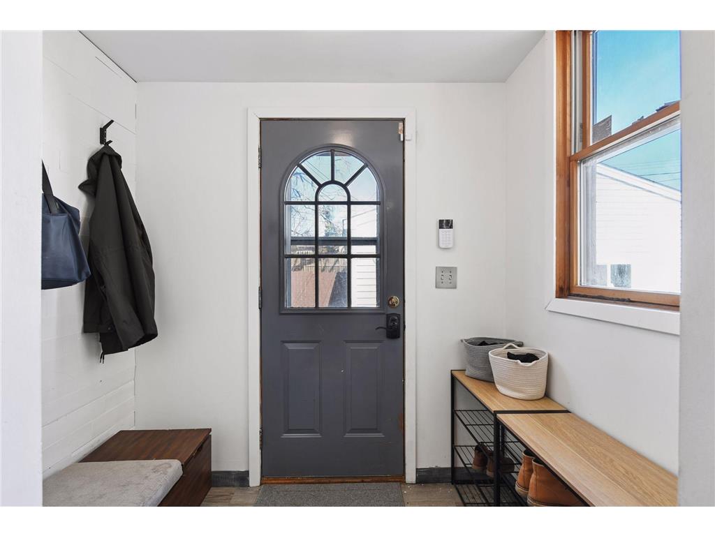 943 Wakefield Avenue Saint Paul MN 55106 7041200 image22
