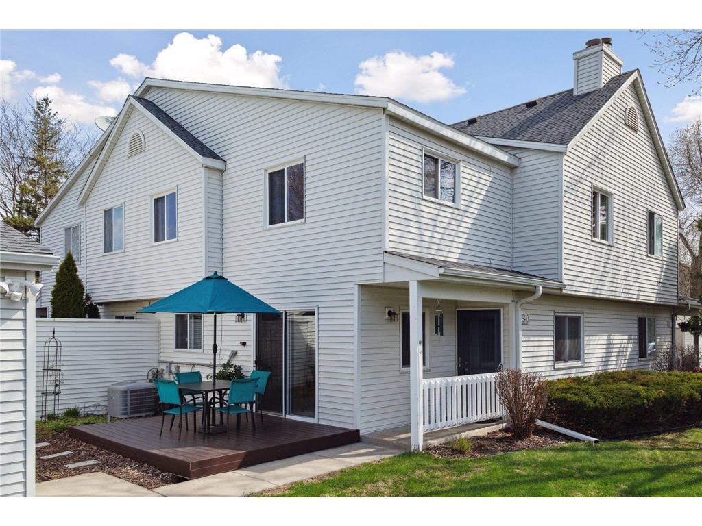 9433 Polaris Lane N Maple Grove MN 55369 6366513 image1