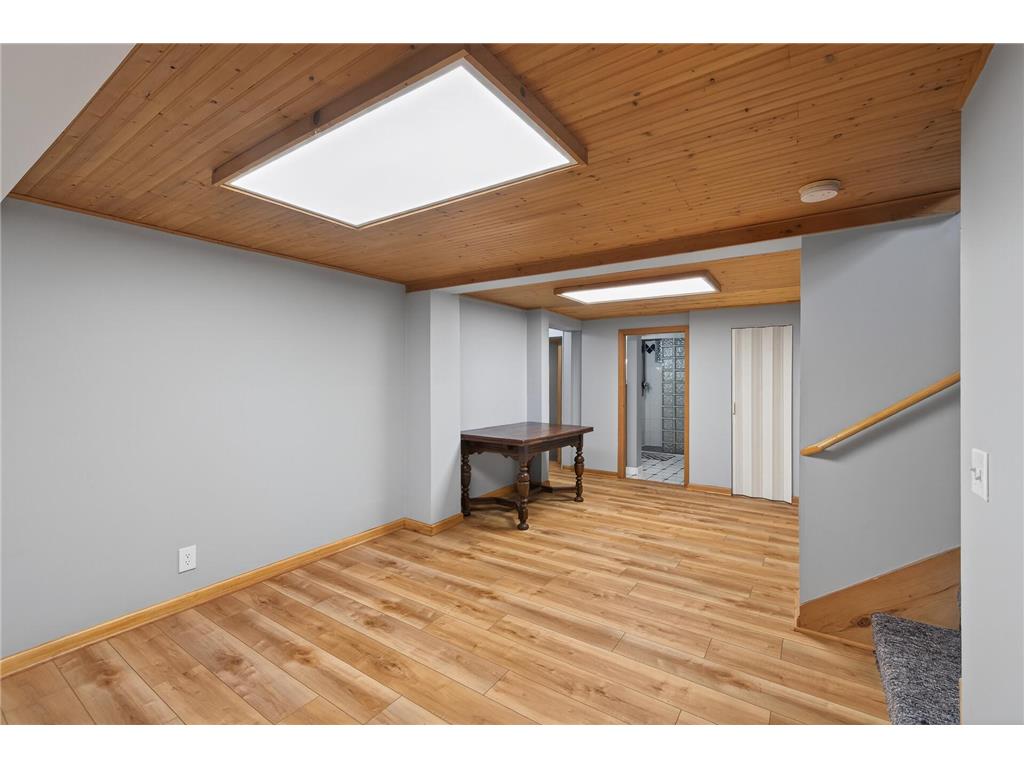 944 Mahtomedi Avenue Mahtomedi MN 55115 7054603 image26
