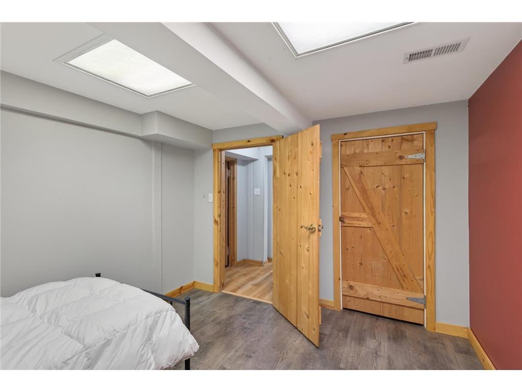 944 Mahtomedi Avenue Mahtomedi MN 55115 7054603 image31