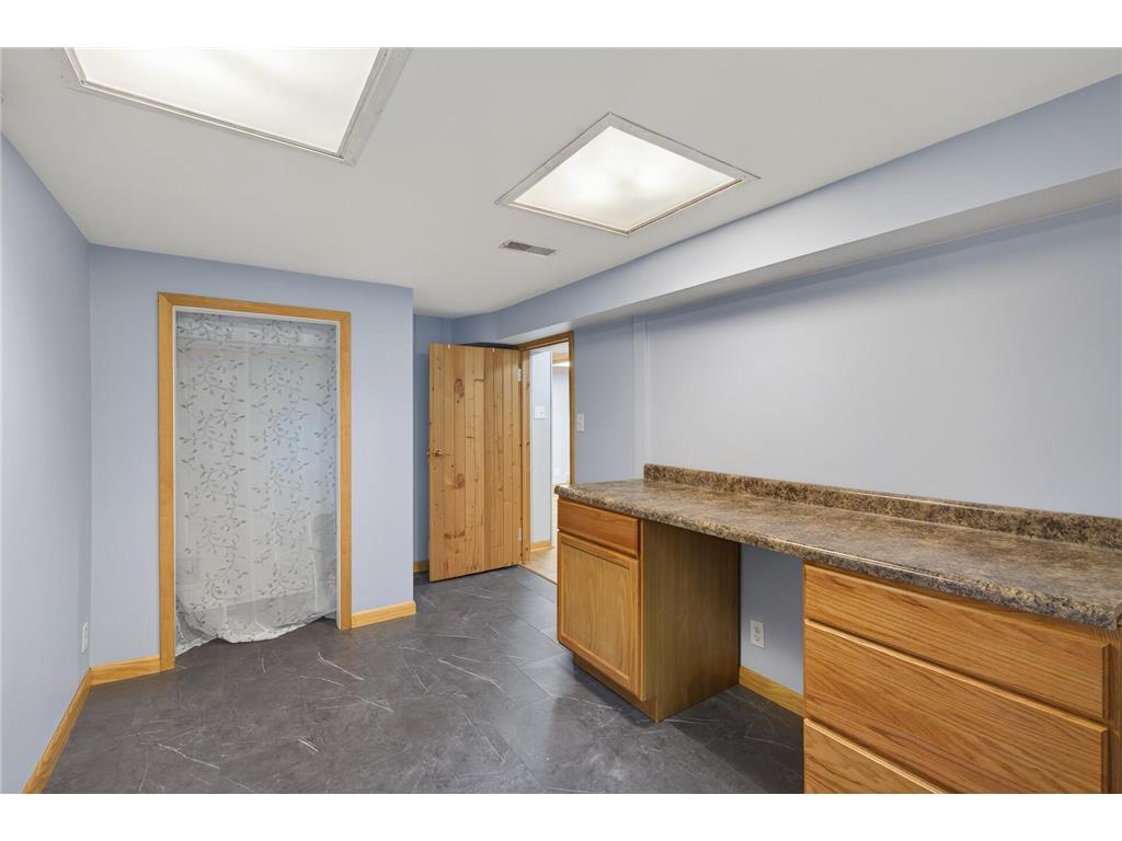 944 Mahtomedi Avenue Mahtomedi MN 55115 7054603 image34