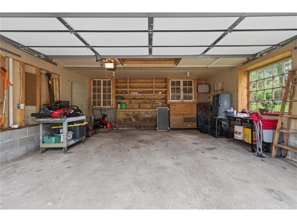 944 Mahtomedi Avenue Mahtomedi MN 55115 7054603 image36