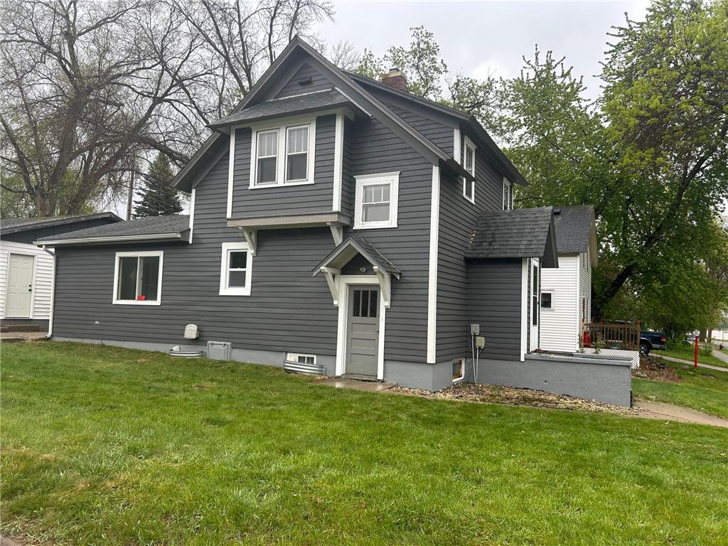 944 N Rosemary Avenue Fergus Falls MN 56537 7075858 image3