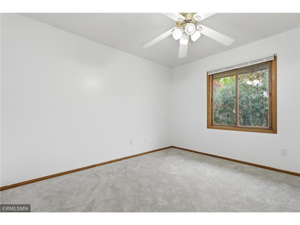 944 Pine View Court Saint Paul MN 55119 6805265 image14