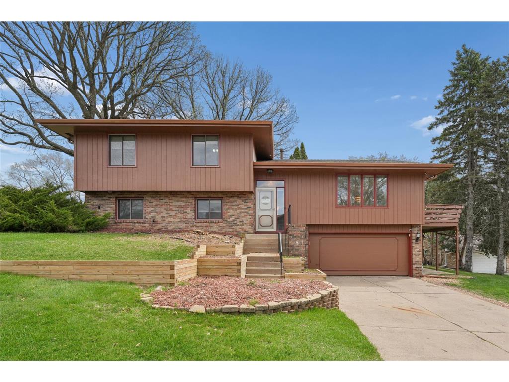 944 Pine View Court Saint Paul MN 55119 7060922 image1